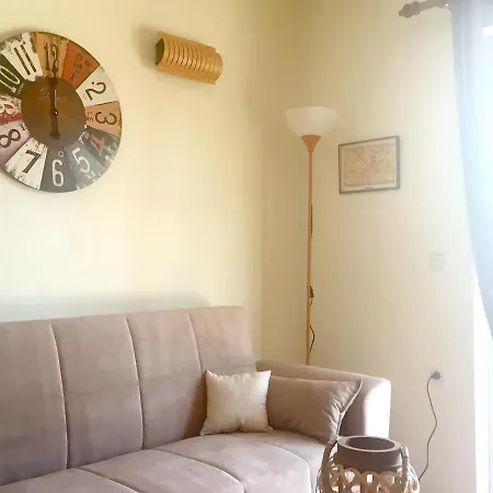 One Bedroom House At Theologos 500 M Away From The Beach With Sea View And Enclosed Garden Lokroi