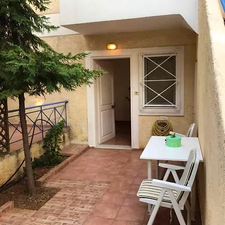 One Bedroom House At Theologos 500 M Away From The Beach With Sea View And Enclosed Garden *
